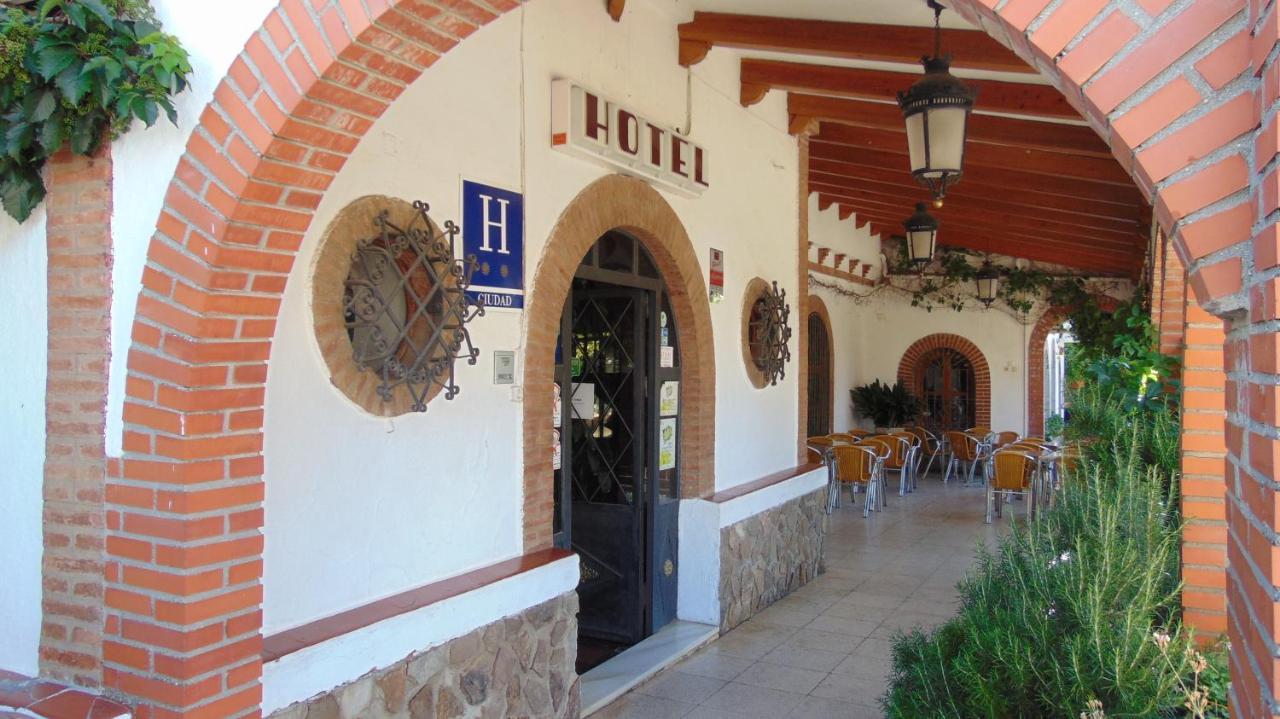 El Meson De Despenaperros Hotel Santa Elena Kültér fotó